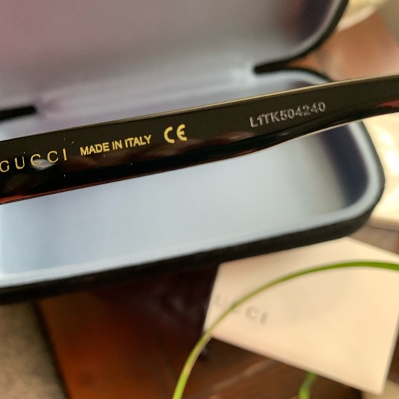 Authentic Gucci 53m Teardrop Acetate opt. Sunglass - Picture 4 of 8